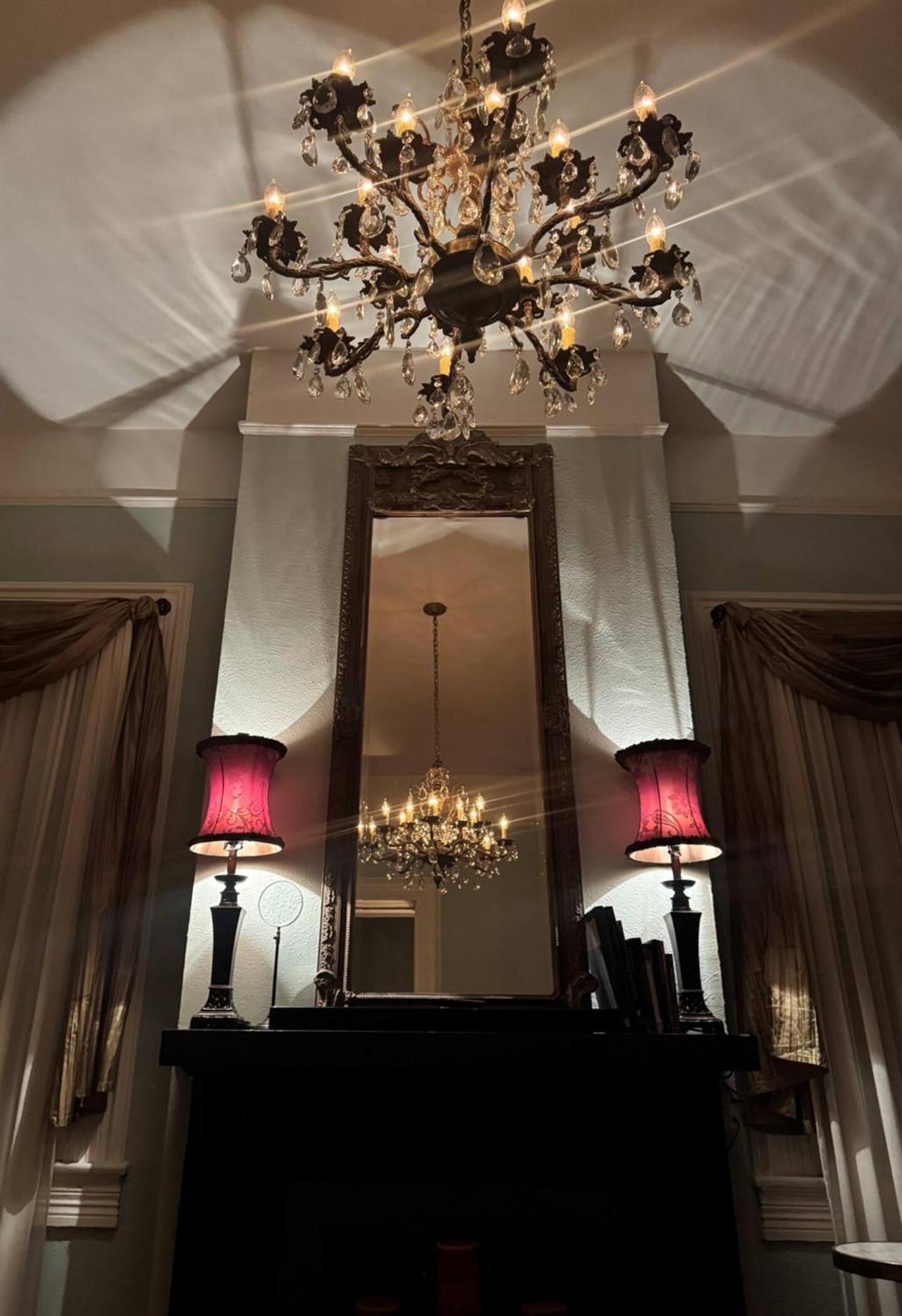 Holiday home Historic- Salt Pool-balconies-near French Quarter