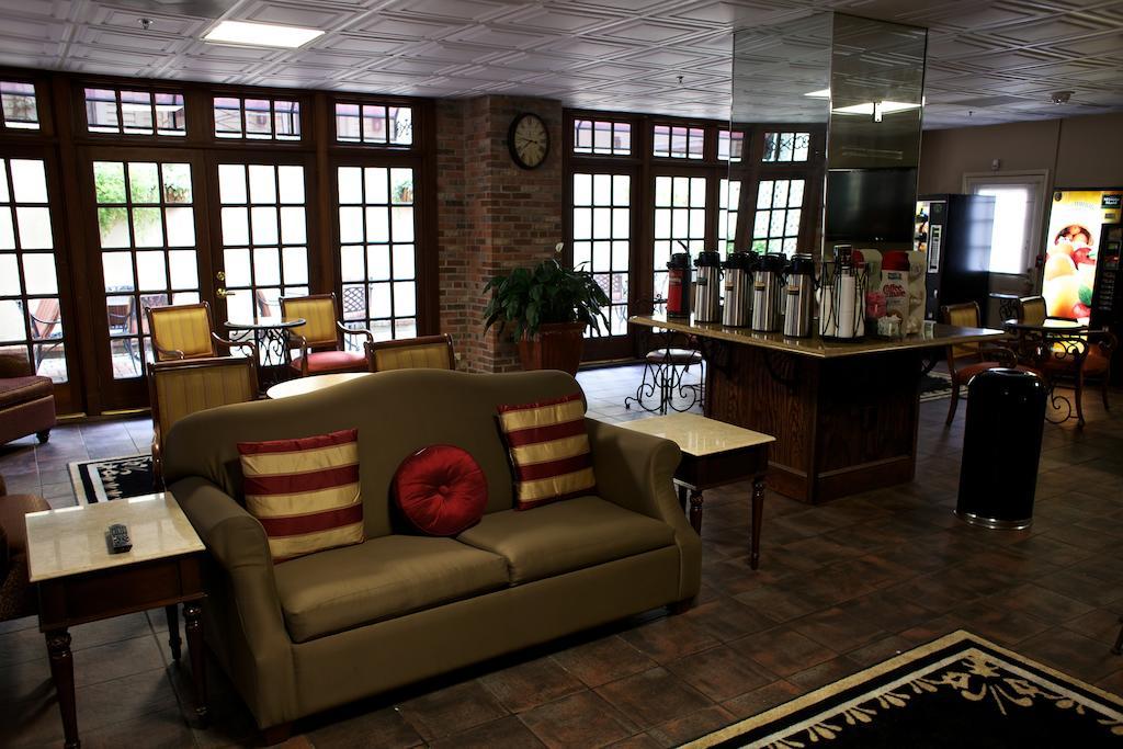 Resort Club Wyndham Avenue Plaza 3*