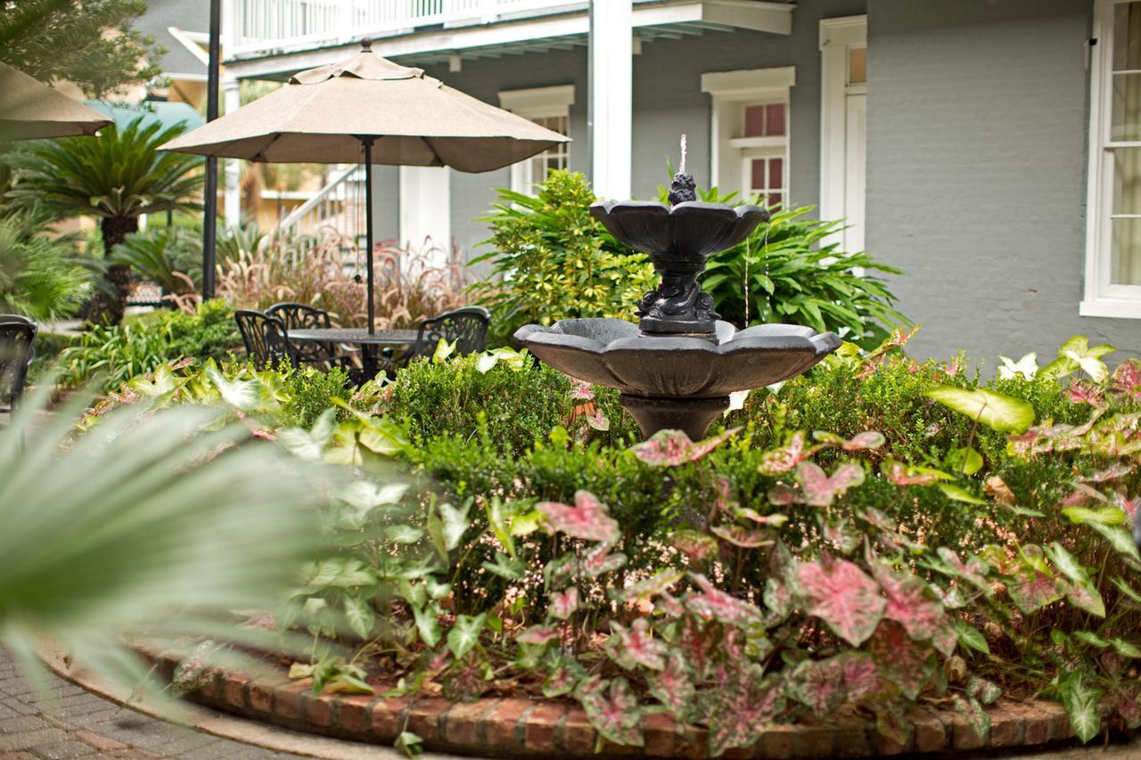 Maison Saint Charles New Orleans