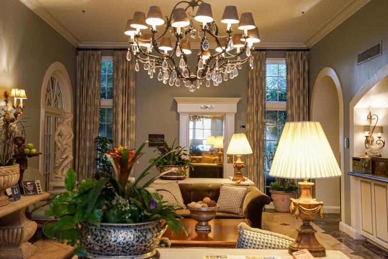 Hotel Bienville House 3*