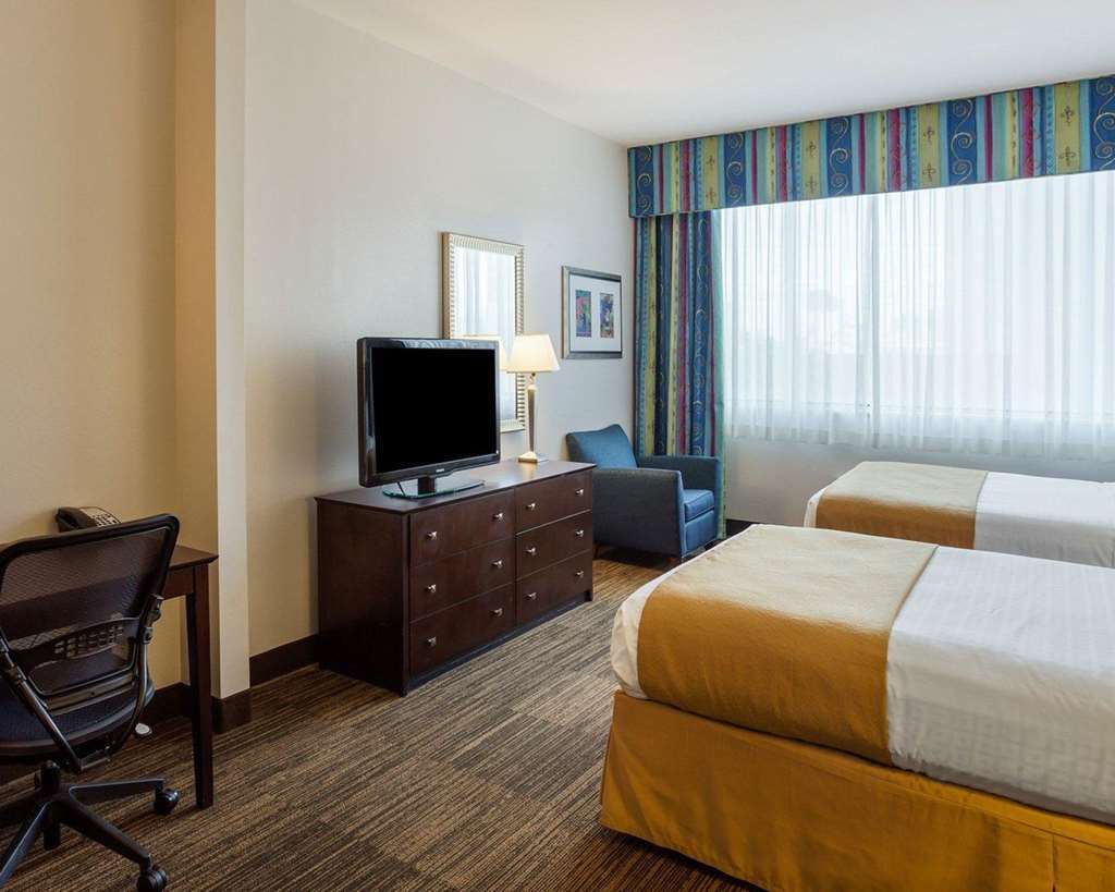 St Charles Coach House, An Ascend Collection Hotel New Orleans