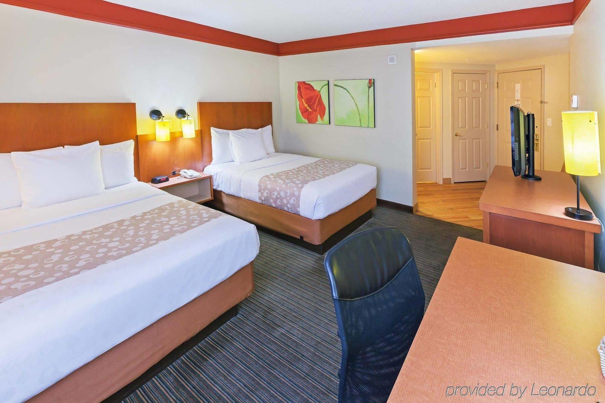 Hotel La Quinta & By Wyndham Downtown New Orleans