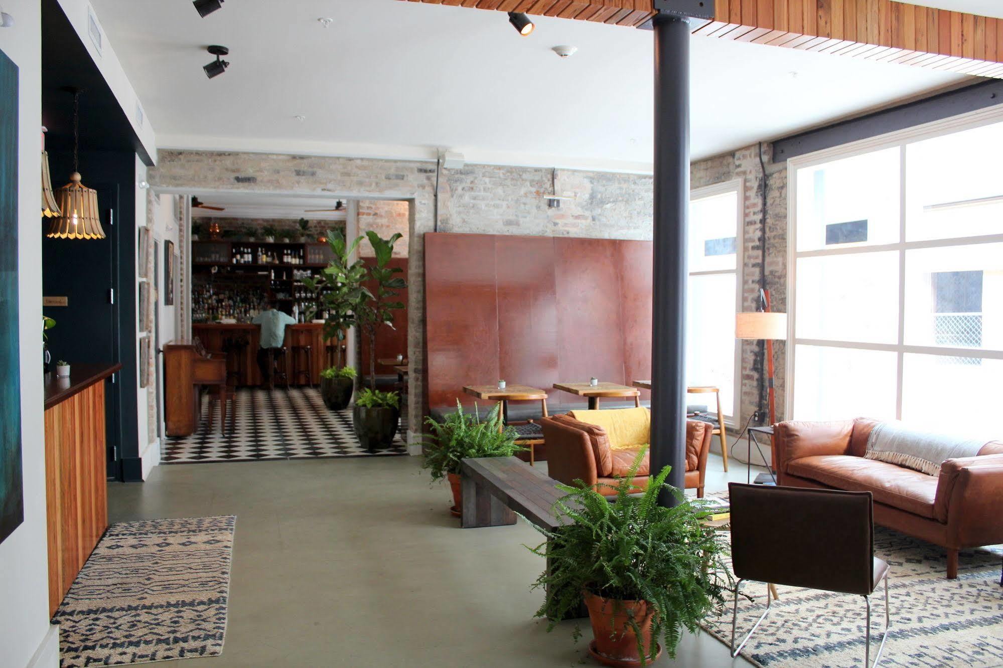 Catahoula Hotel