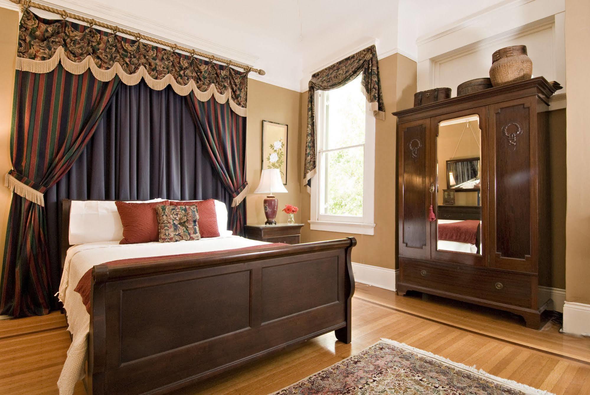 Southern Comfort Bed & Breakfast