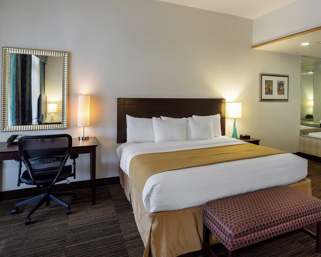 St Charles Coach House, An Ascend Collection