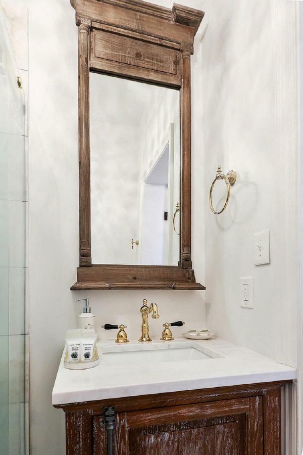 Hotel French Quarter Mansion 4*