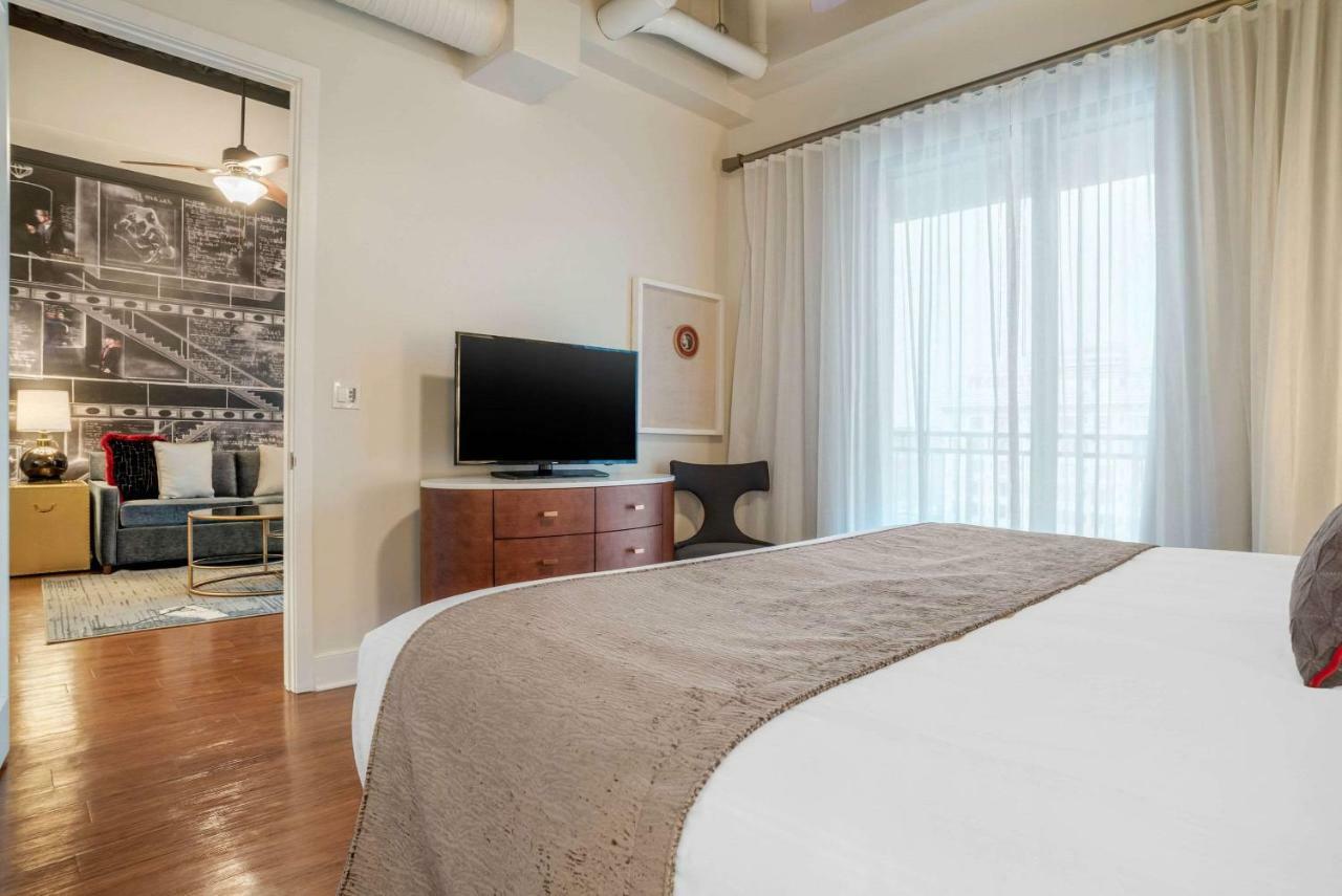 The Marquee, Ascend Collection 2* New Orleans