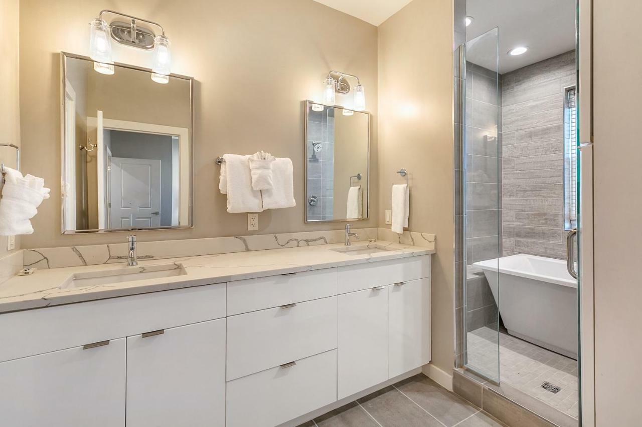 Fully-furnished Townhouse With Luxury Amenities Holiday home