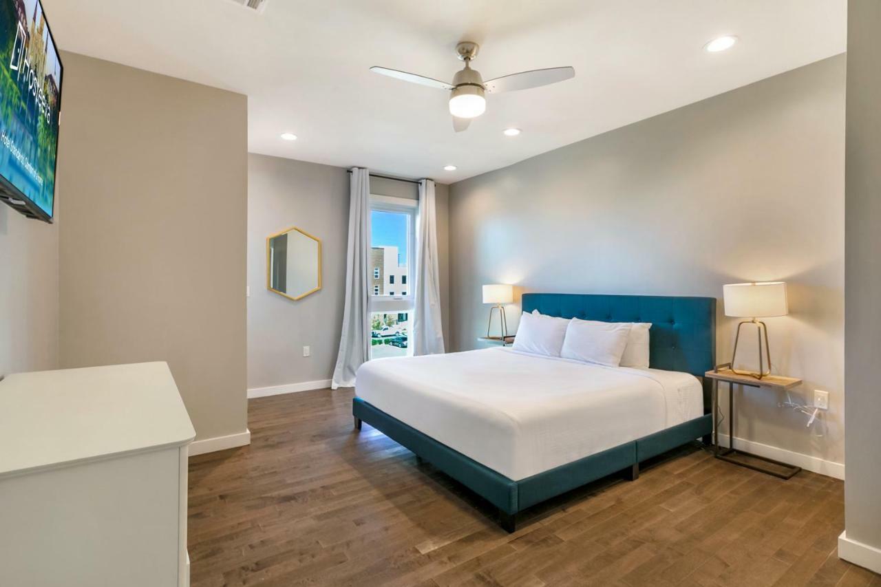 Fully-furnished Townhouse With Luxury Amenities