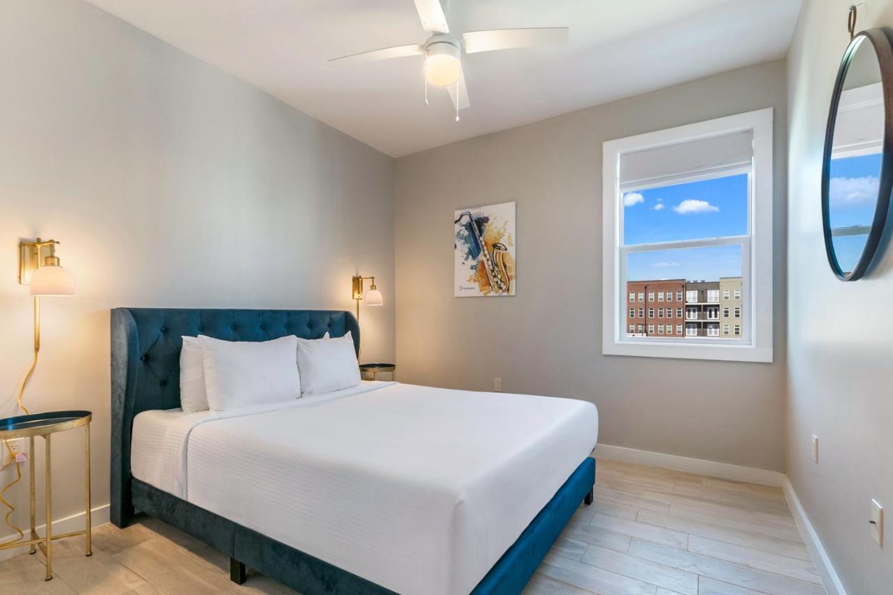 Amazing New Construction With Balconies Holiday home New Orleans