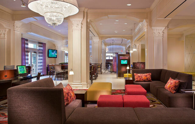 Courtyard By Marriott French Quarter/iberville New Orleans