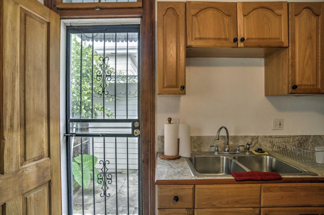 Classic Near River, Zoo And Tram! Holiday home New Orleans