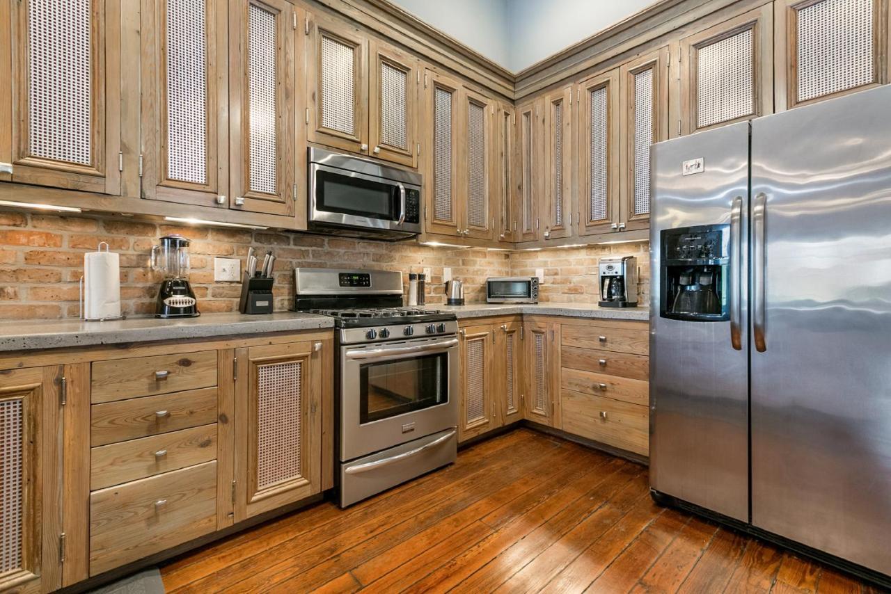 Cozy And Charming House Close To St Charles Ave New Orleans