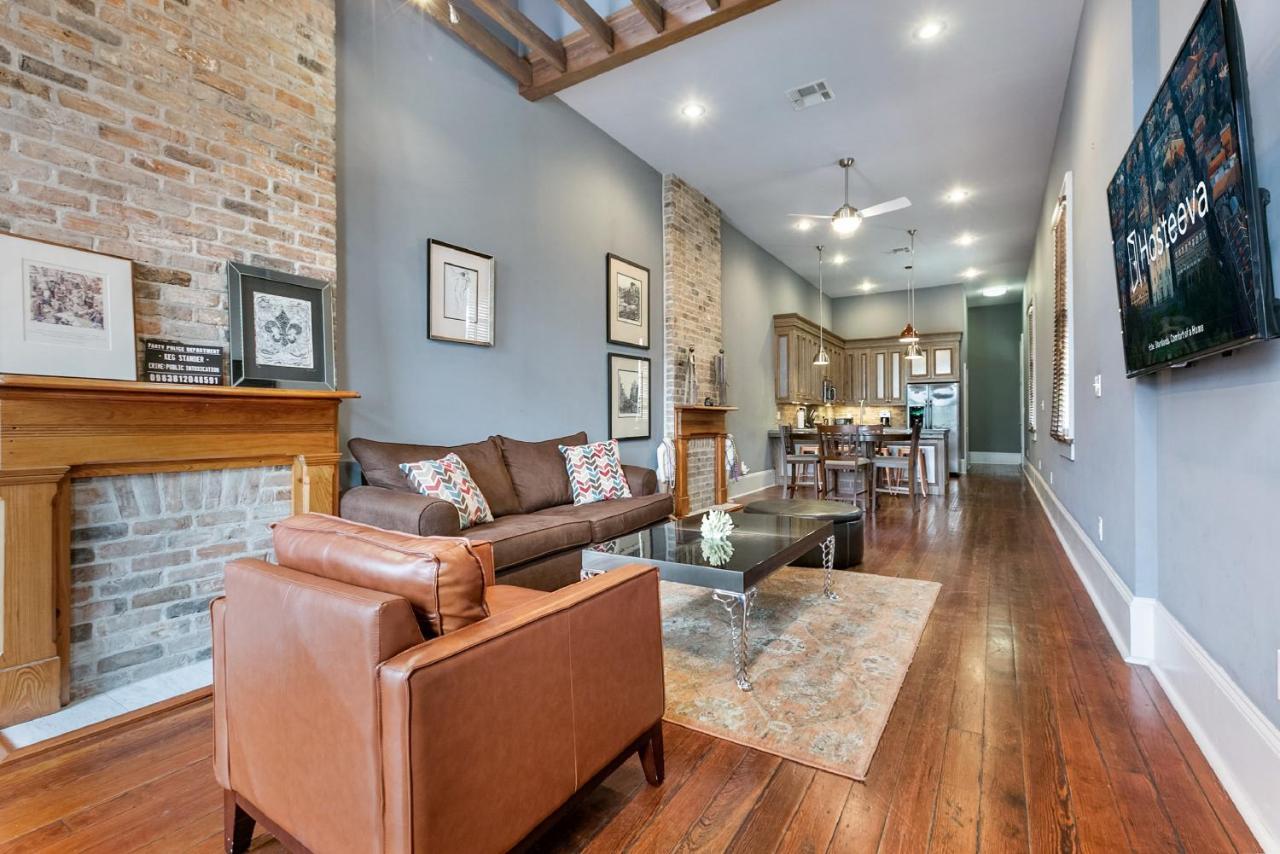 Cozy And Charming House Close To St Charles Ave