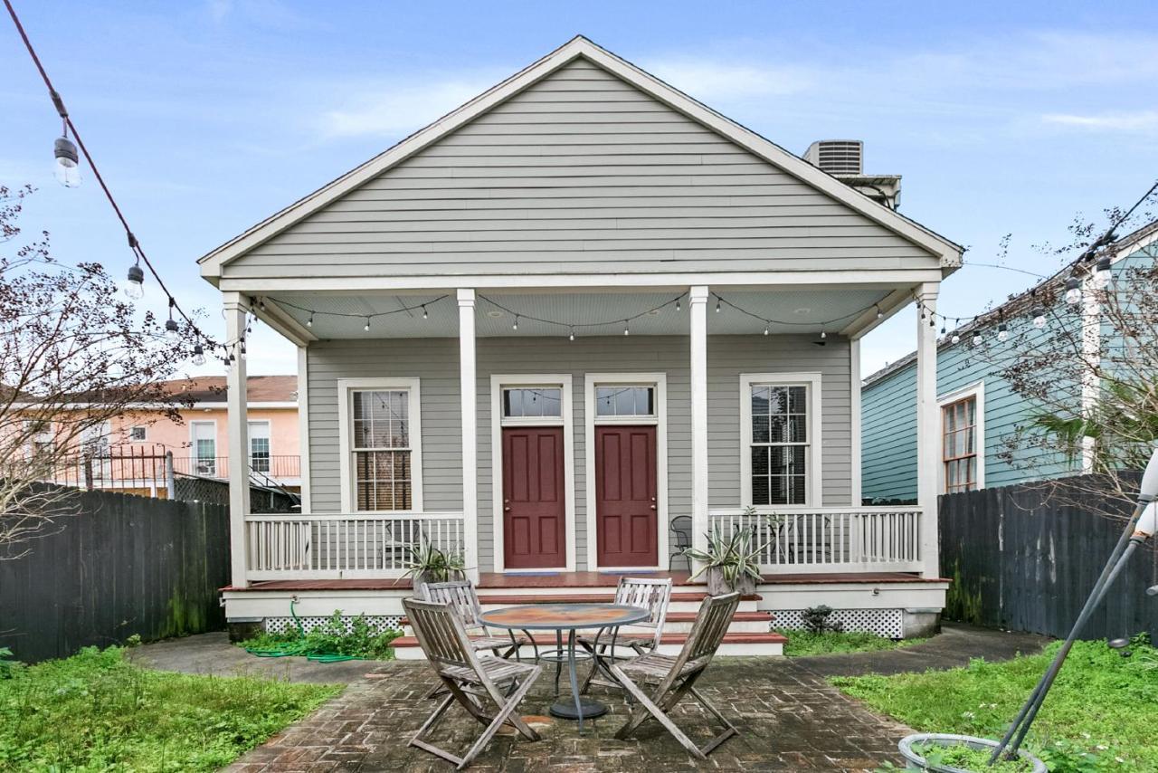 Cozy And Charming House Close To St Charles Ave Holiday home New Orleans