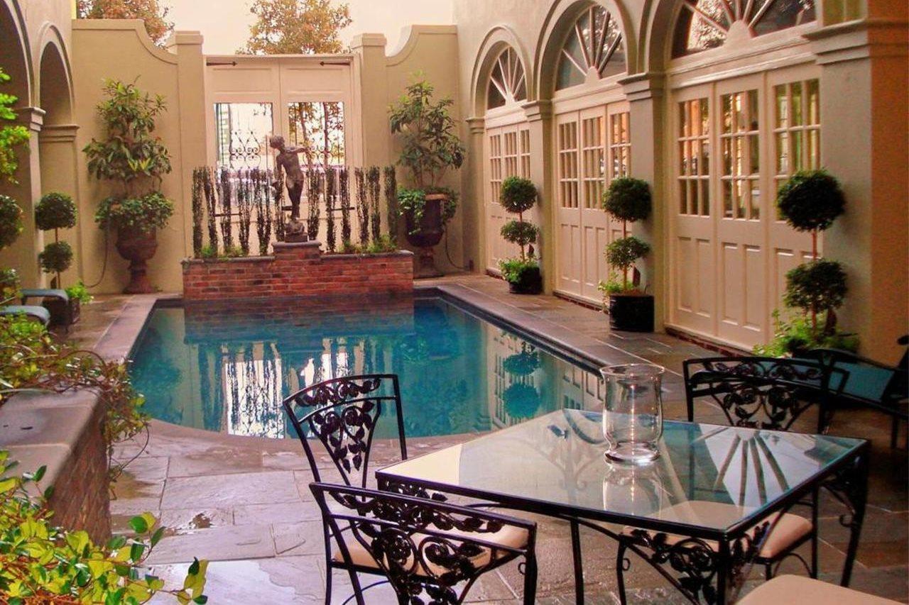 Bienville House Hotel