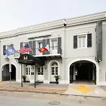 Maison Saint Charles