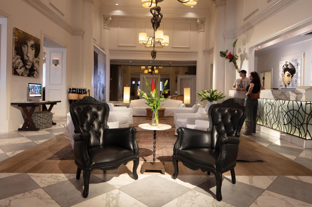 Hotel International House