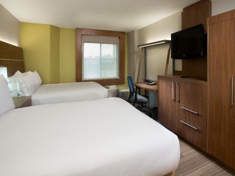 Hotel Express Downtown By Ihg 3*