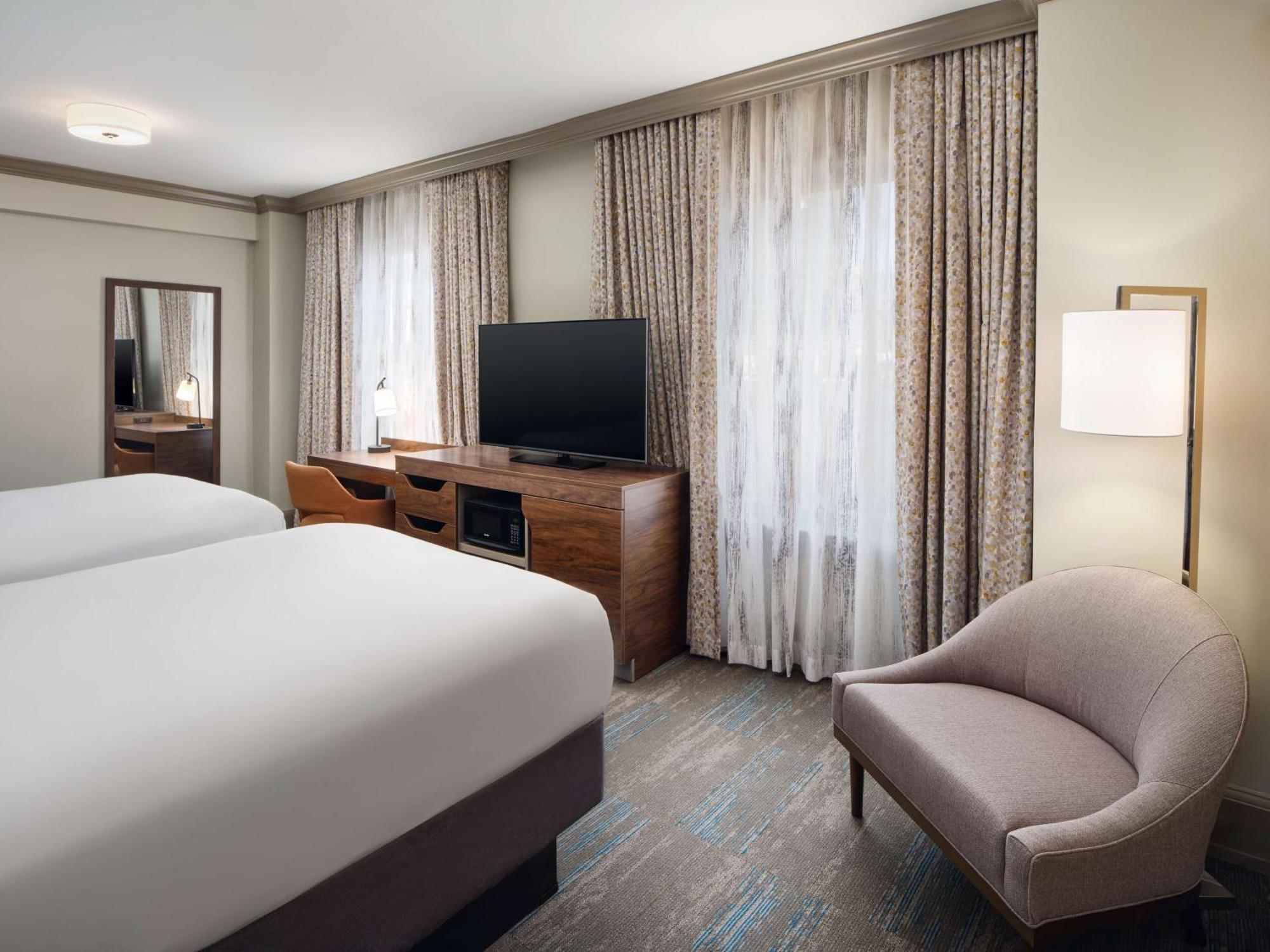 Hotel Hampton & Canal St. French Quarter New Orleans