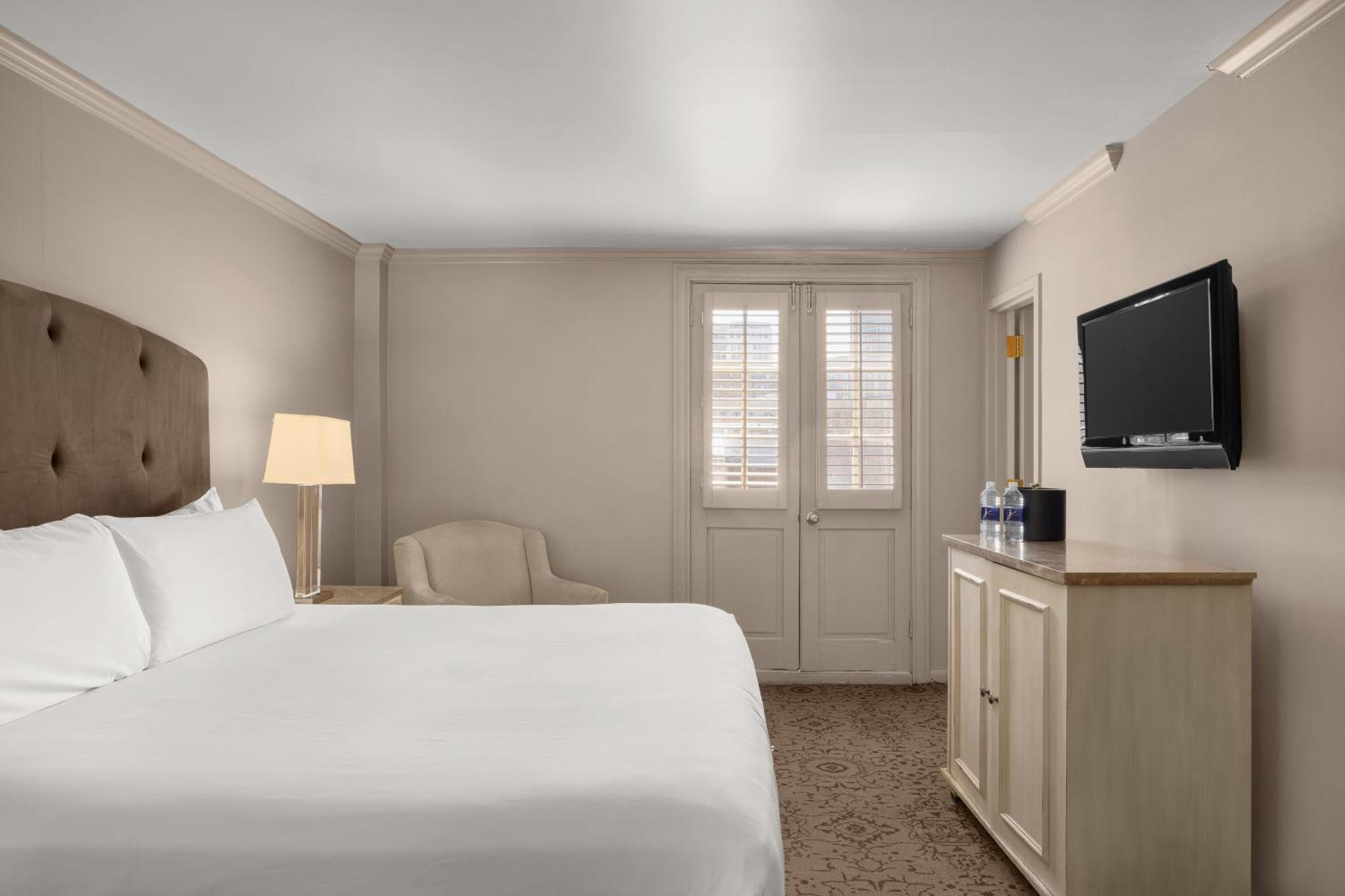 Dauphine Orleans Hotel