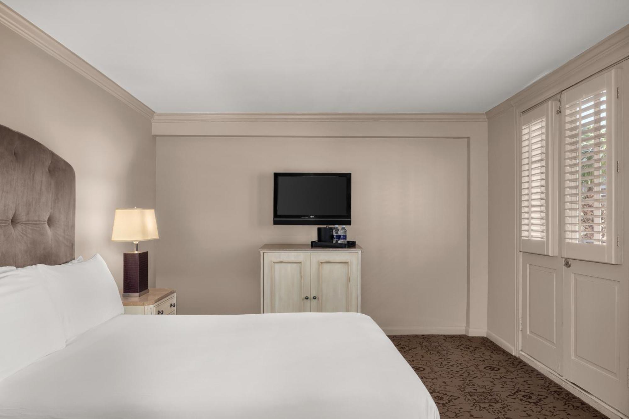 Hotel Dauphine Orleans