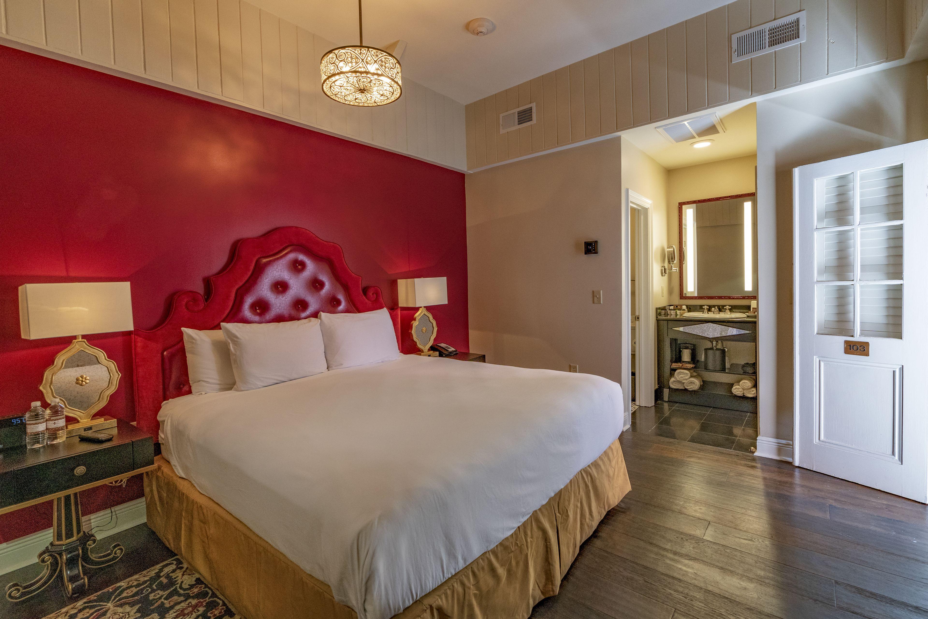 Dauphine Orleans Hotel