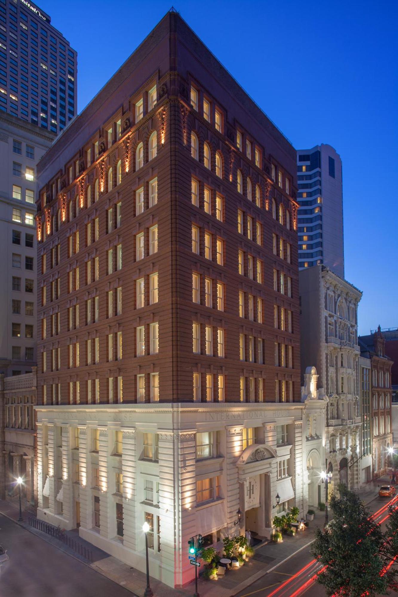 International House Hotel 4*