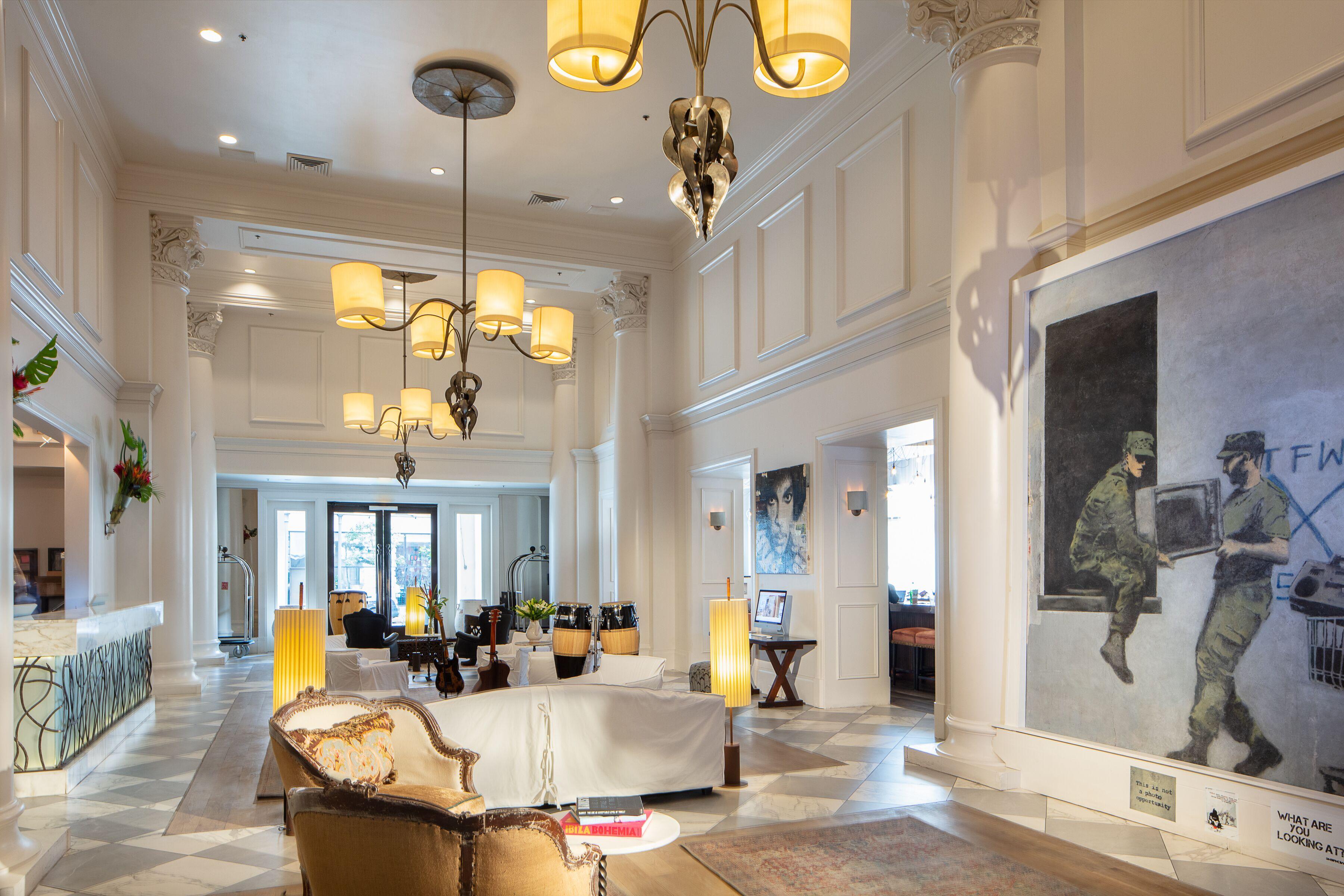 Hotel International House