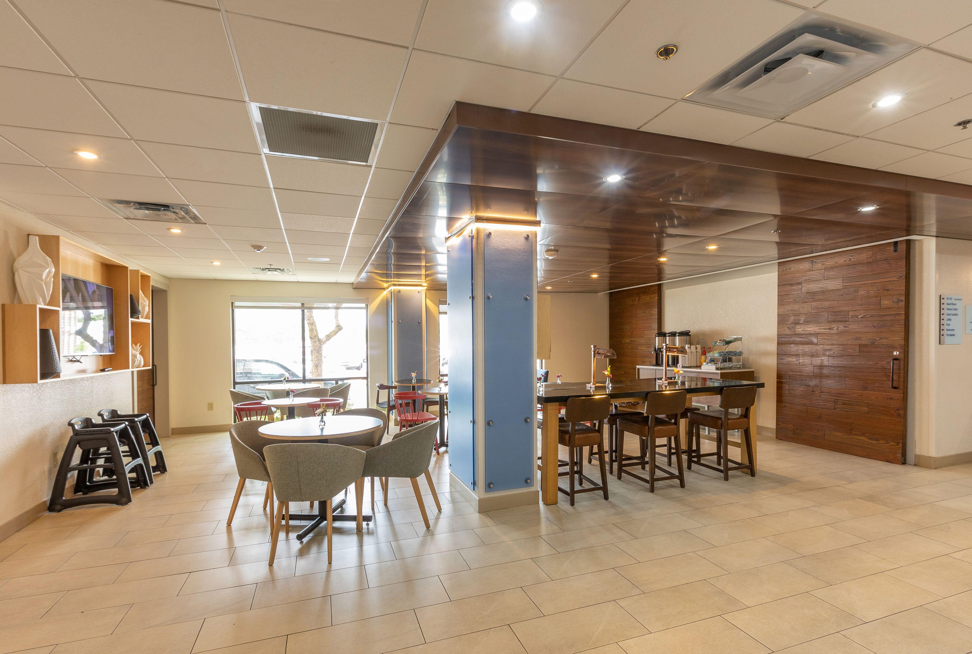 Express Downtown By Ihg Hotel 3*