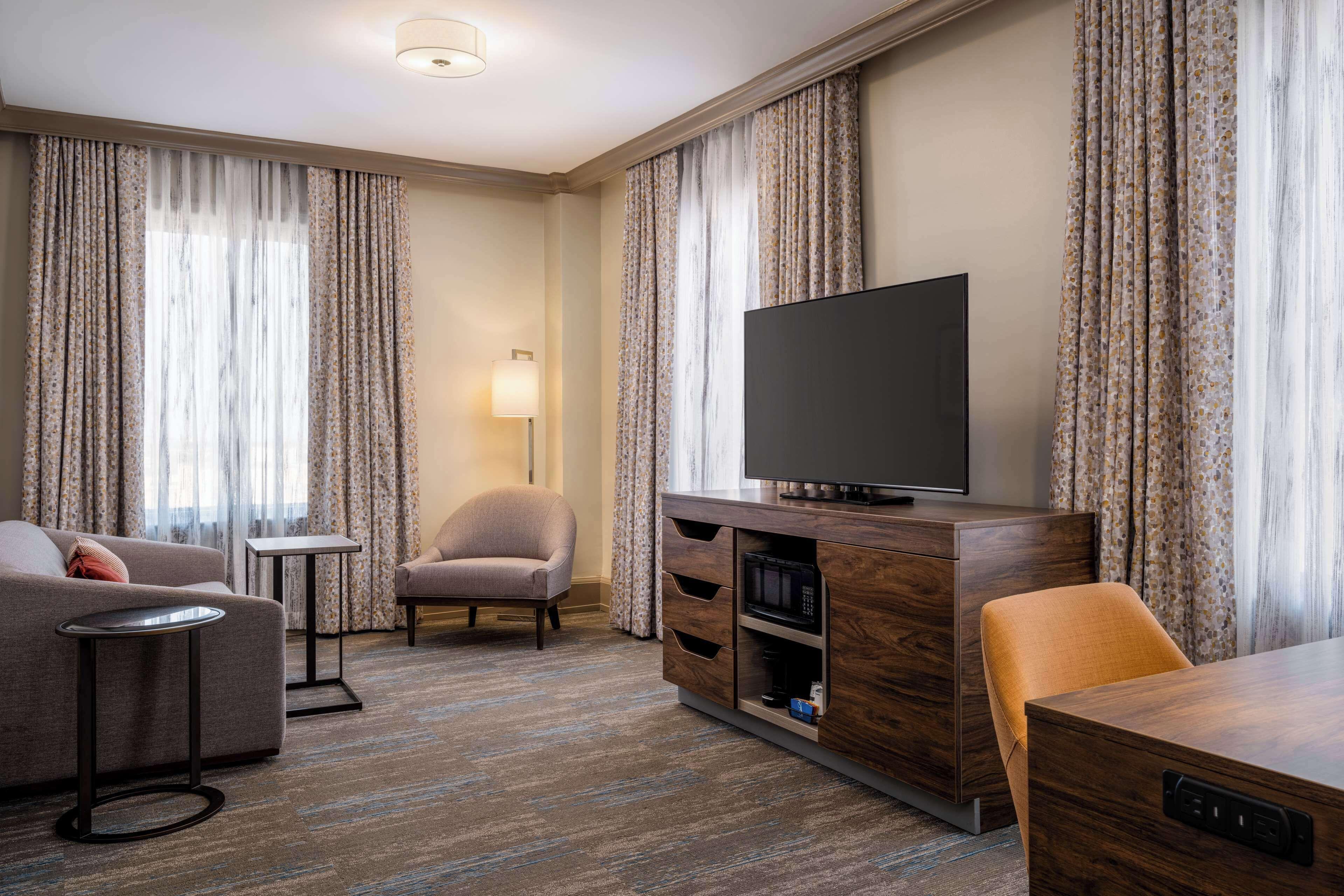 Hampton & Canal St. French Quarter 3* New Orleans