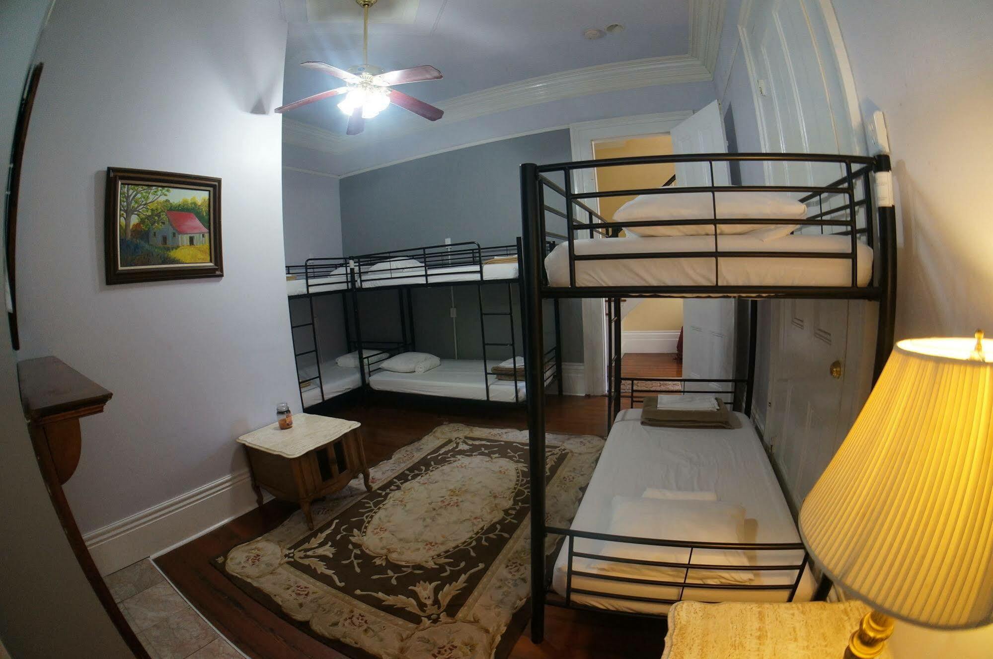 Hostel Hostel Auberge Nola New Orleans