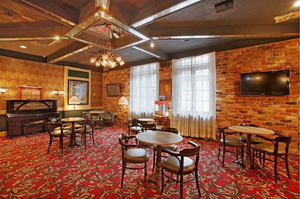 Dauphine Orleans Hotel 3*