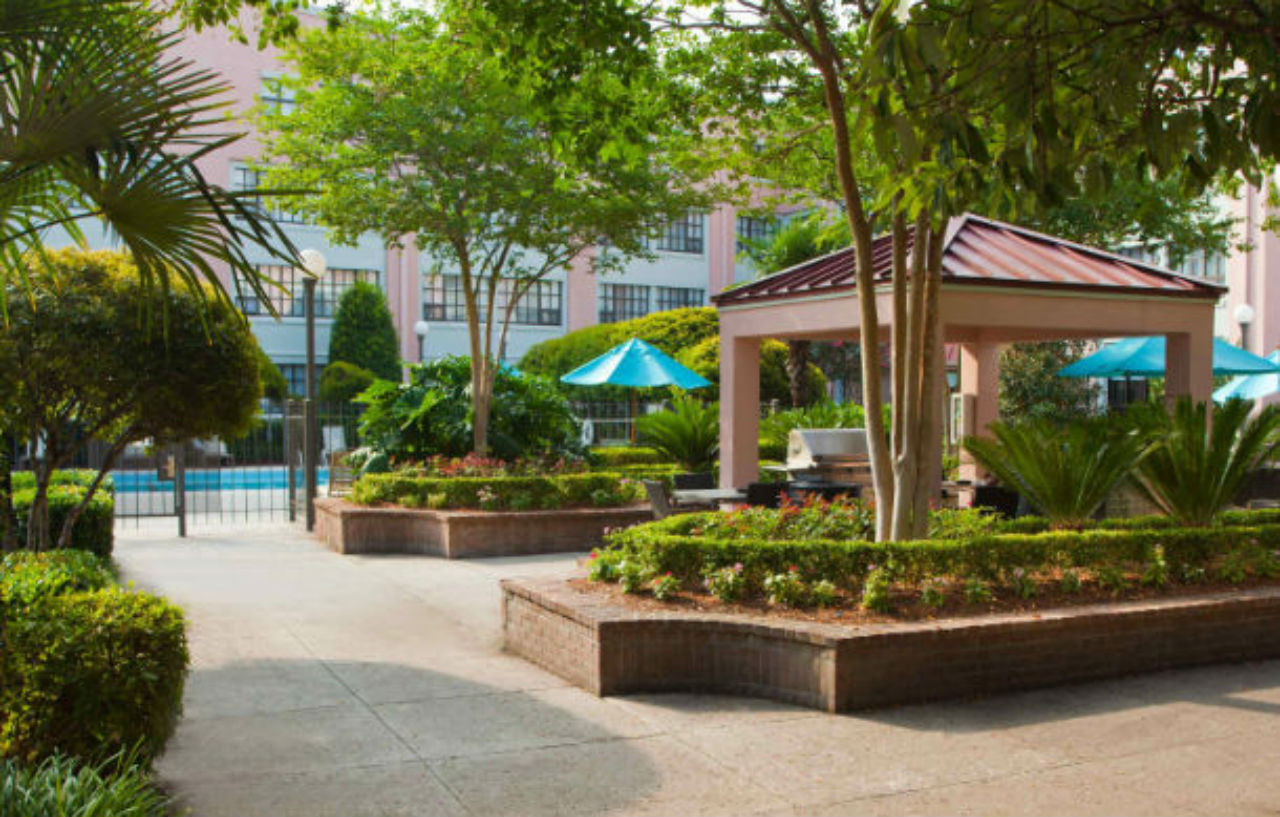 Sonesta Es Convention Center Hotel 3*