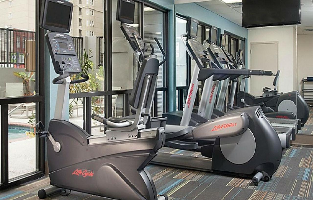 Express Downtown By Ihg Hotel 3*