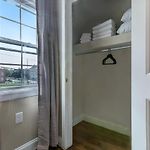 St Charles Spacious Condo In The Heart Of The City