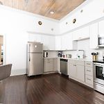Near The Quarter 2020 Renovated Nola Classic