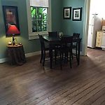 Historic Viavant Cottage - Jazz Fest/Fairgrounds
