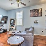 5 Mi To Bourbon Street: Central Nola Home