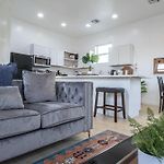 Downtown Vibrant Gray Loft 2318