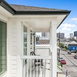 Breathtaking Condos Near French Quarter