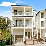 Breathtaking Condos Near French Quarter