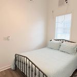 Charming 2Br! Close To Fq & Bourbon St.