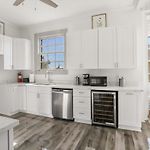 Spacious Mid City 1Bd On The Canal Streetcar Line