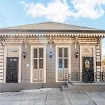 Domain On Dumaine