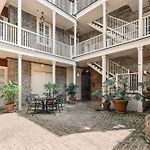 French Market Inn