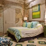 Very Close To French Quarter 2Bed