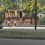 Very Close To French Quarter 2Bed