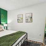 15 Bedrooms In The Heart Of Nola