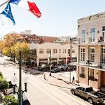 The Lafayette New Orleans By Kasa Living